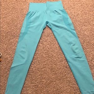 Aqua contour seamless leggings NVGTN